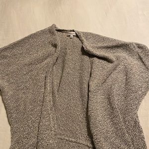 Community brand (aritzia) cozy sweater.